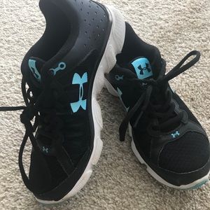 Under Armour Sneakers